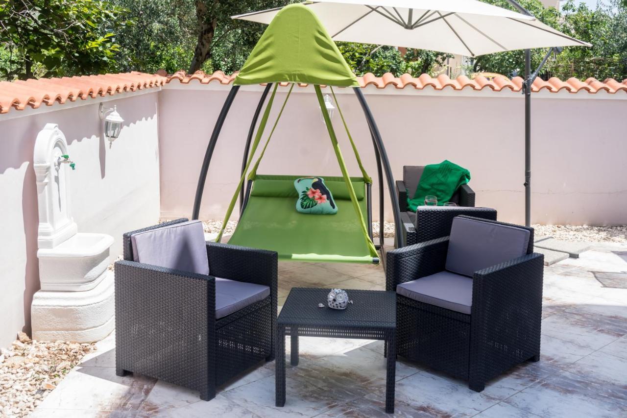 Apartments Dovana Kaštela Εξωτερικό φωτογραφία