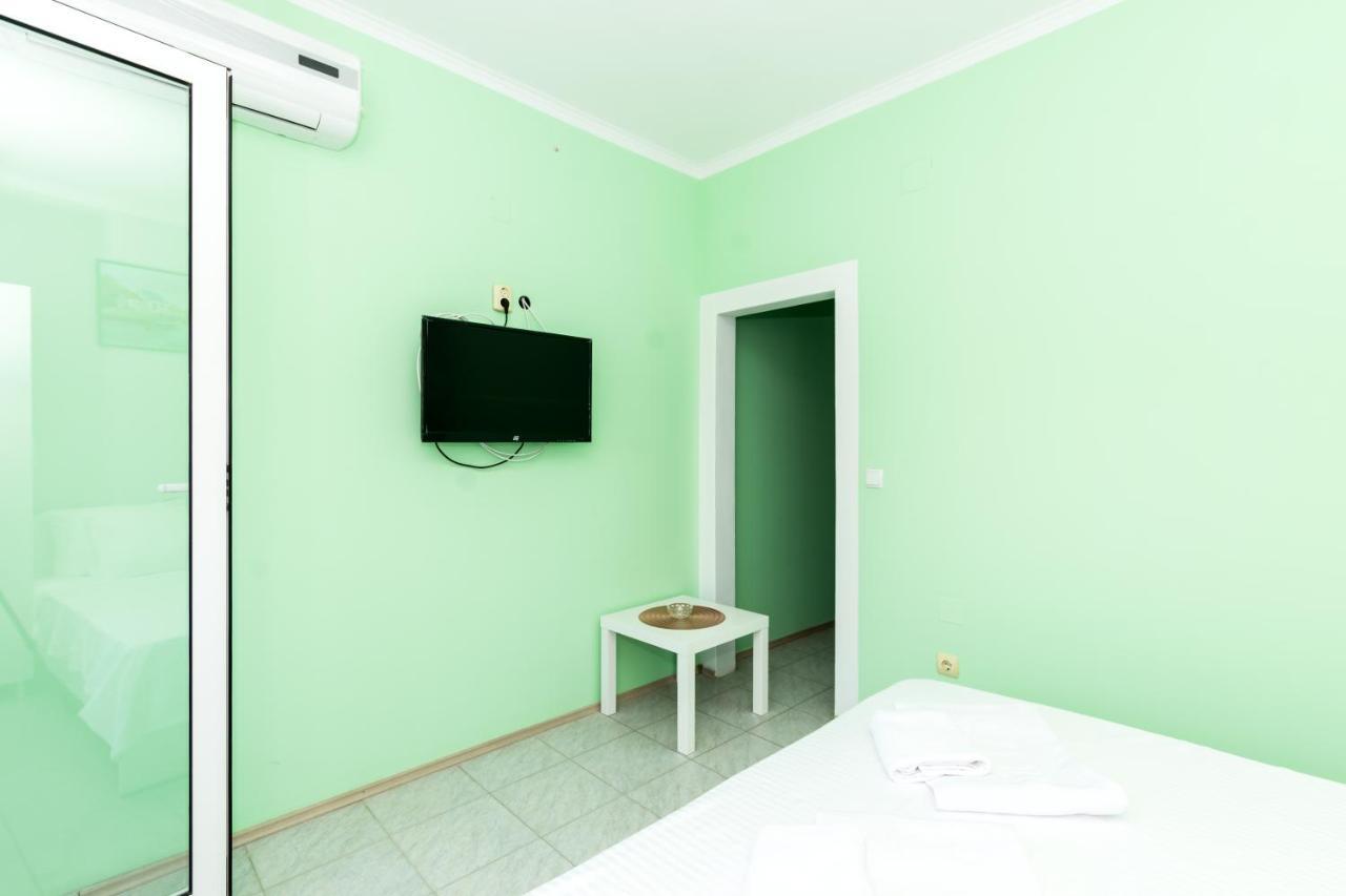 Apartments Dovana Kaštela Εξωτερικό φωτογραφία