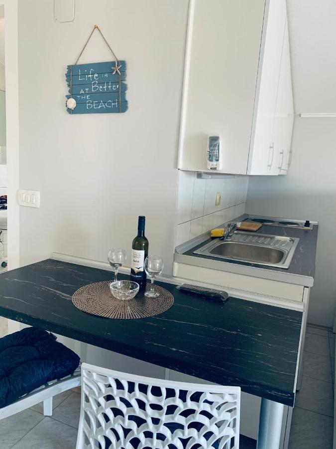 Apartments Dovana Kaštela Εξωτερικό φωτογραφία
