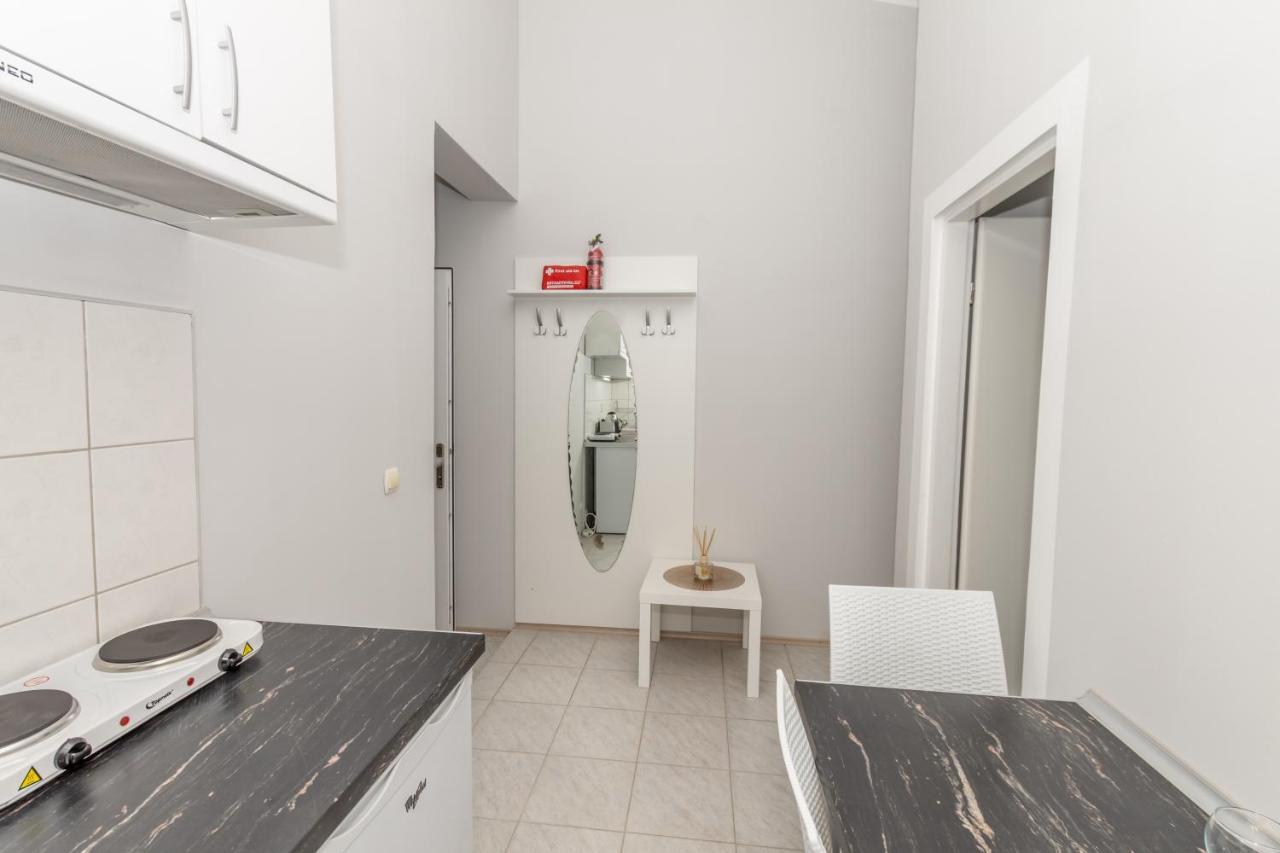 Apartments Dovana Kaštela Εξωτερικό φωτογραφία