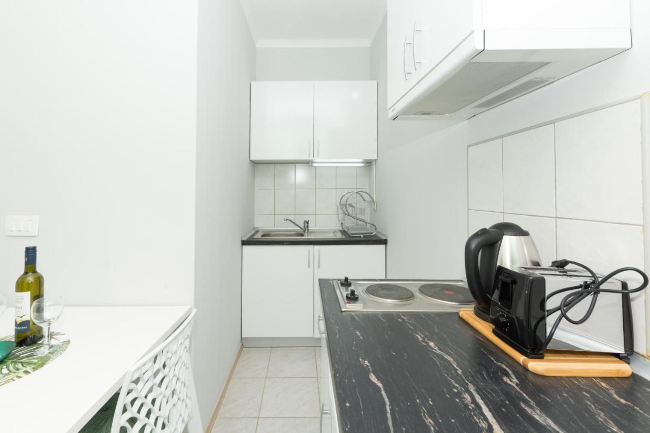 Apartments Dovana Kaštela Εξωτερικό φωτογραφία