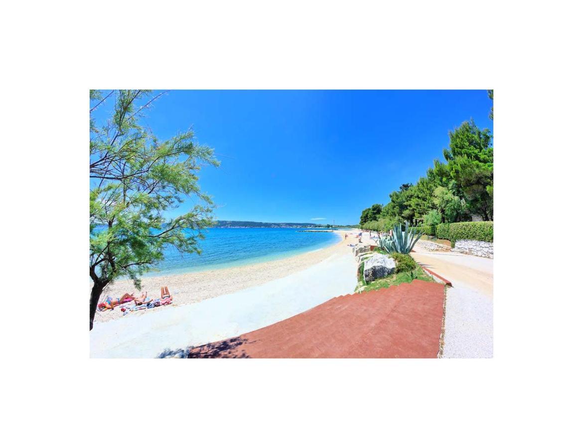 Apartments Dovana Kaštela Εξωτερικό φωτογραφία