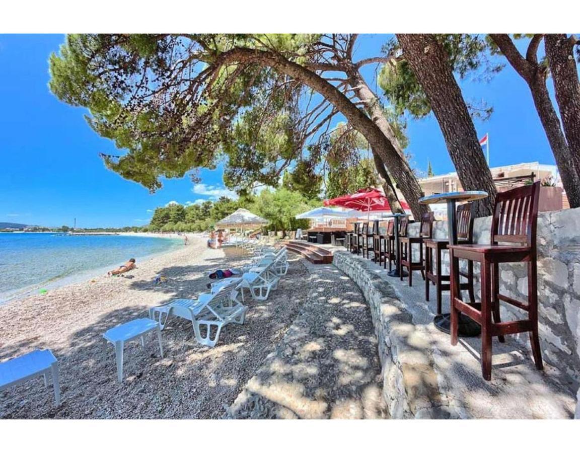 Apartments Dovana Kaštela Εξωτερικό φωτογραφία